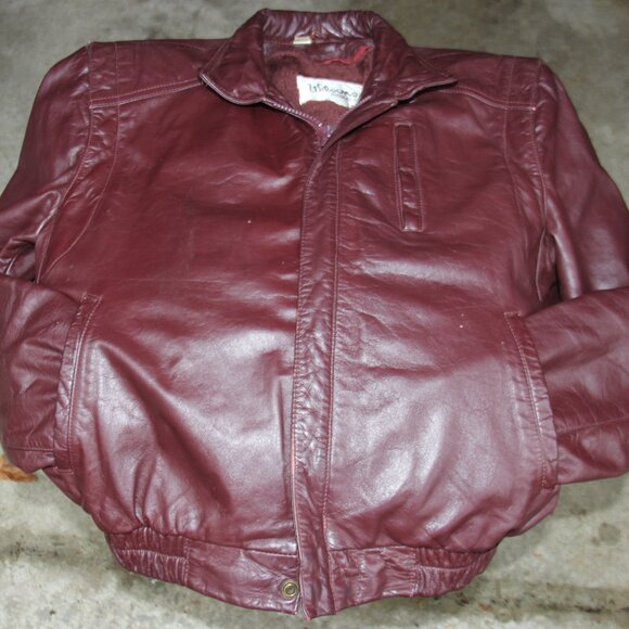 Wilsons Leather Other - Wilson Men's Maroon Leather jacket w/removable Liner